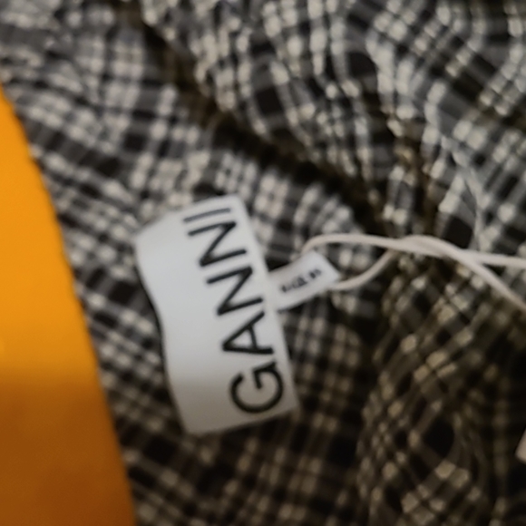 Nwt! Ganni stretch seersucker v-neck ruchedtop ghingham mini check black - Picture 5 of 9